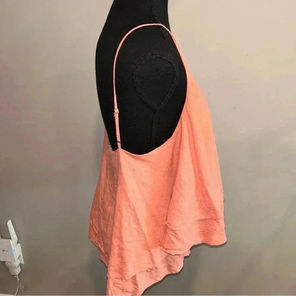 BP.  Tank - Picture 2 of 5